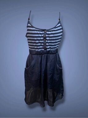 Xhilaration Navy and Light Blur Striped Button-Front Summer Dress with pockets
